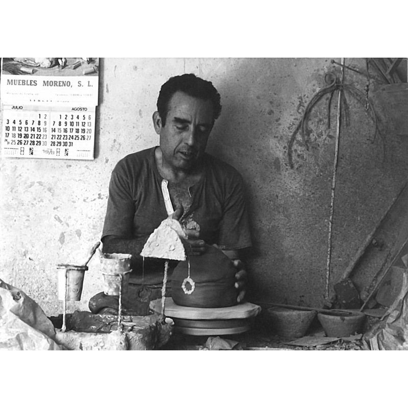 Vicente Prats Marhuenda en su taller