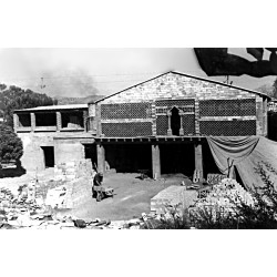 la fábrica en les Teuleres...