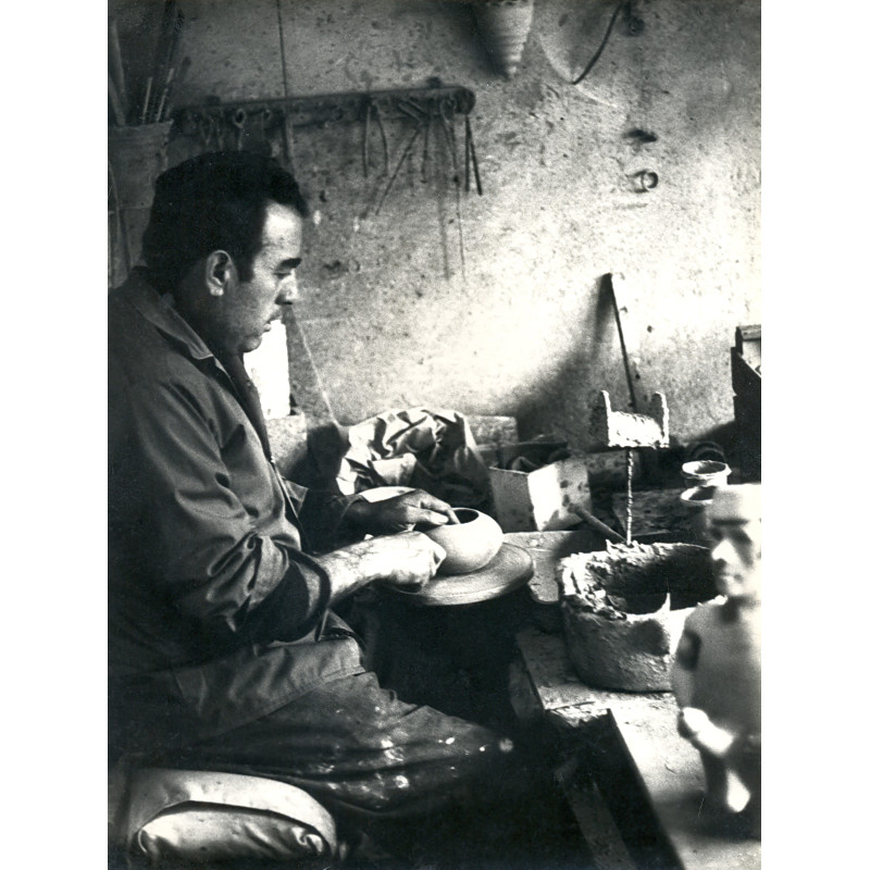 Vicente Prats Marhuenda en su taller