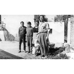 Los hermanos Juan Miguel y...