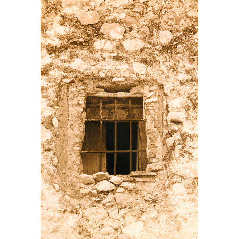 Ventana de la casa Señoría que sale al Empedrat