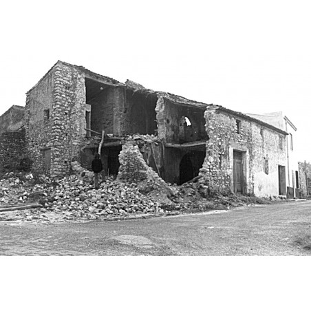 La futura casa/garaje del fontanero Font en obras