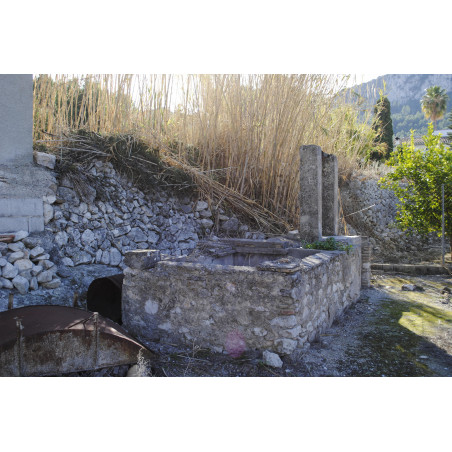 Restos del pou y basses de la alfarería Fluixà - 1, c/San Antonio /calle Fontilles_DSC0186